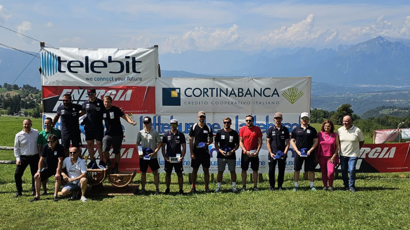 Carl Söderlund slog till med personbästa två gånger om på världscupen i Italien. Foto: Fredrik Söderlund/SSF.