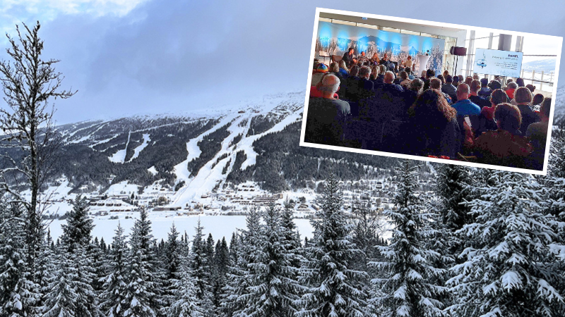 Montage: bild över backarna i Åre plus infälld bild från NoSa-möte.