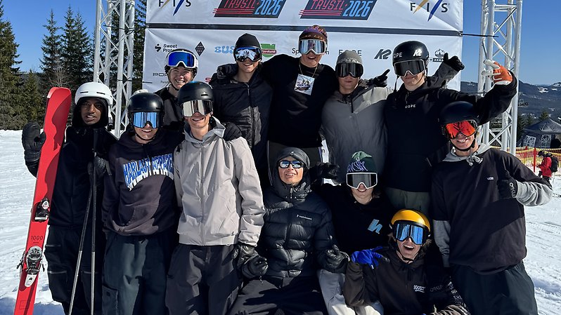 Den svenska truppen på Europacupen i Trysil. Foto: Booster Freeski/Isak Davidsson. 